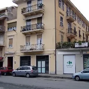 Villagrande , Varazze Italie