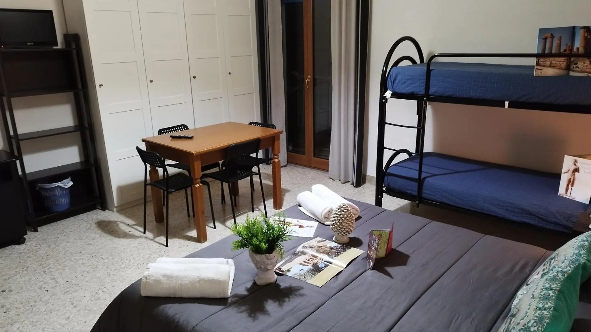 Valle Dei Templi Rent Bedrooms Agrigento Italy
